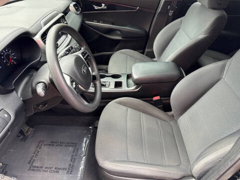 2019 Kia Sorento L