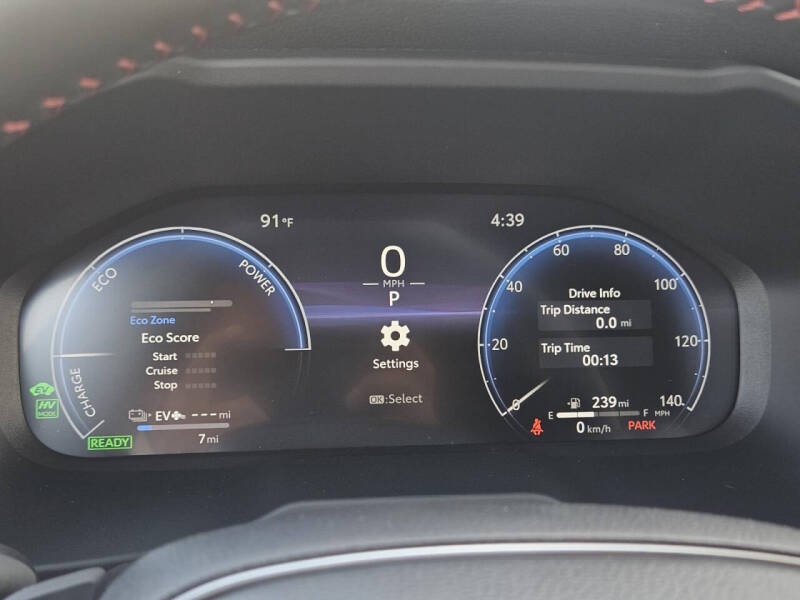 2025 Toyota RAV4 Plug-in Hybrid XSE