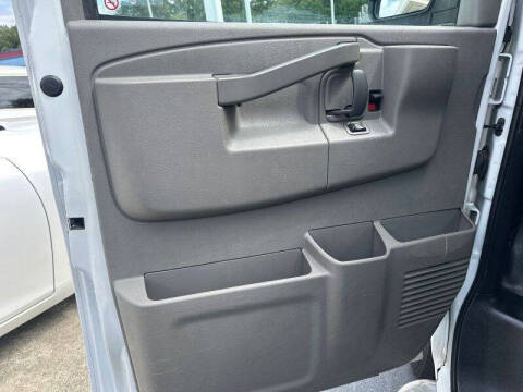 2020 Chevrolet Express 2500