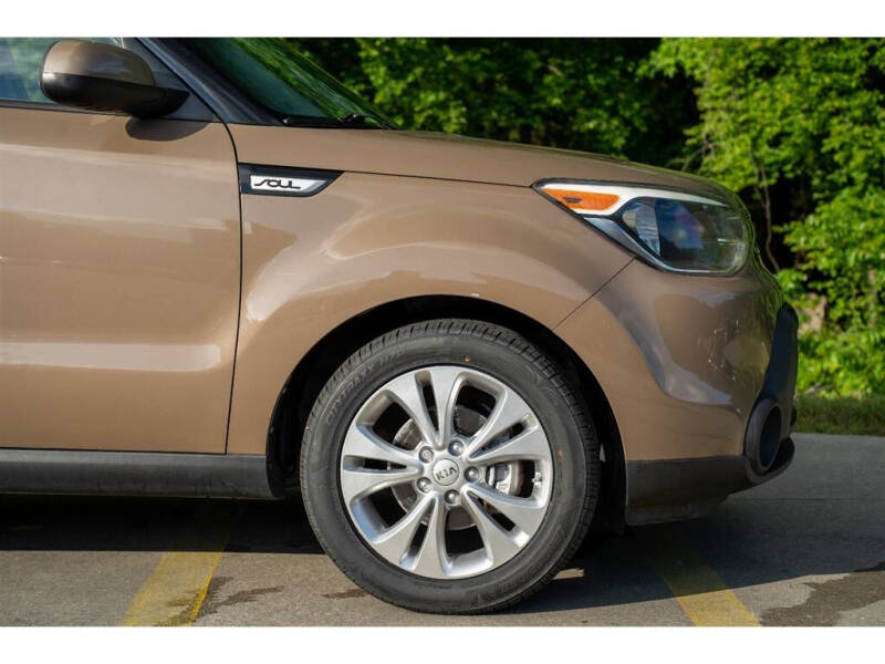 2015 Kia Soul +
