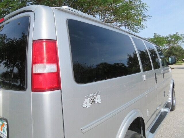 2017 GMC Savana 2500