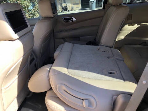 2015 Nissan Pathfinder