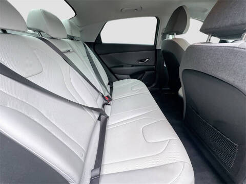 2023 Hyundai Elantra Hybrid Limited