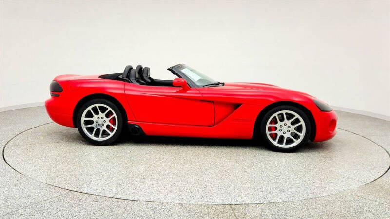 2004 Dodge Viper SRT-10