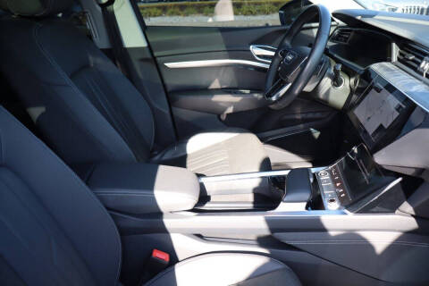 2022 Audi e-tron Sportback quattro Premium Plus S line