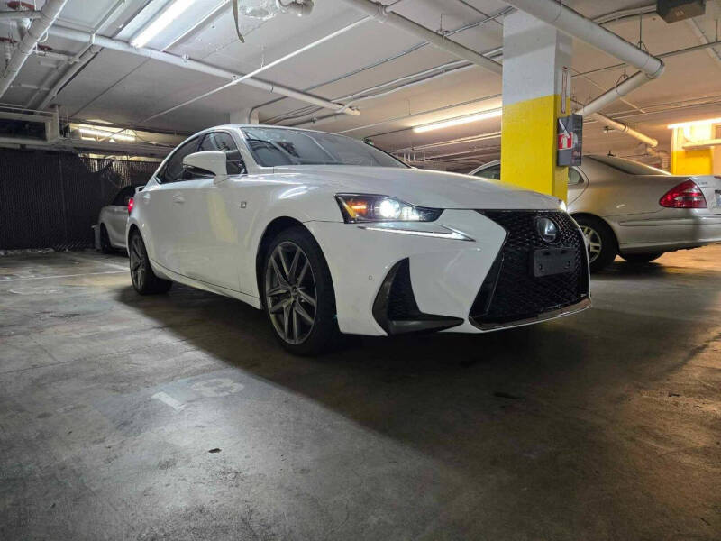 2019 Lexus IS 300
