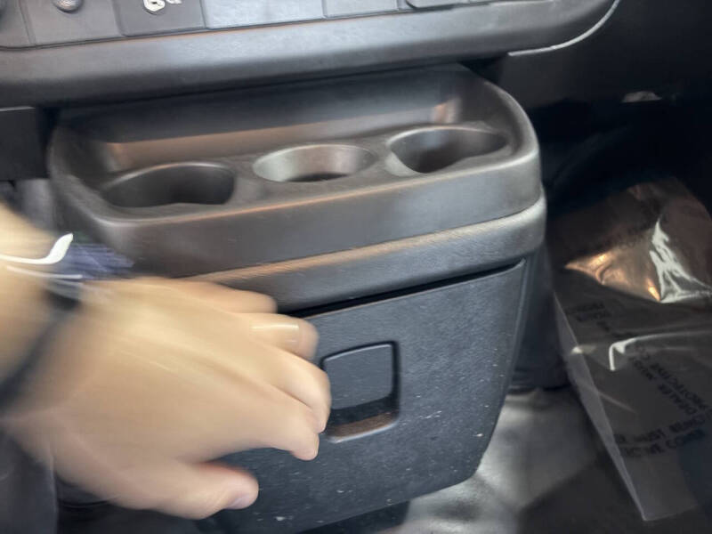 2023 Chevrolet Express 2500