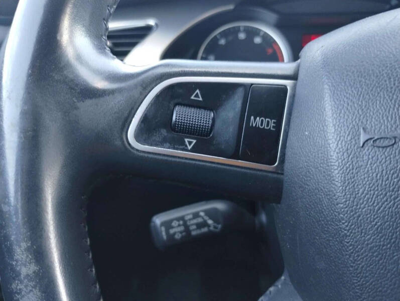 2010 Audi A4 2.0T quattro Premium