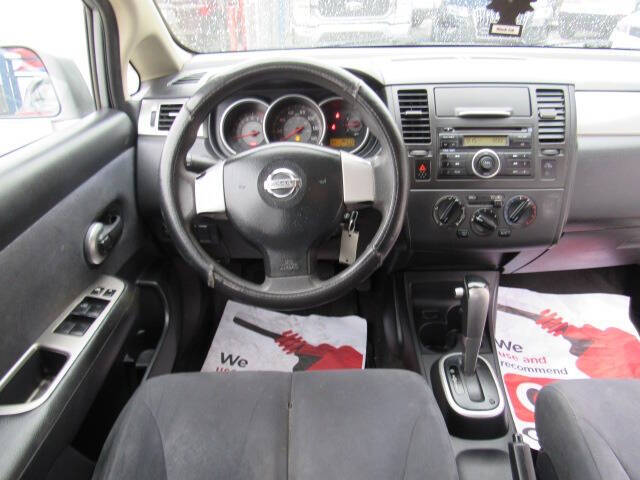2007 Nissan Versa 1.8 S