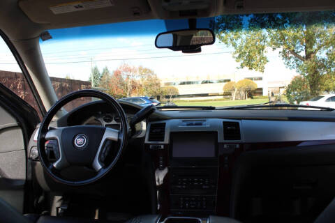 2012 Cadillac Escalade ESV Luxury