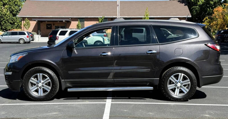 2017 Chevrolet Traverse LS