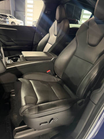2023 Tesla Model X Plaid