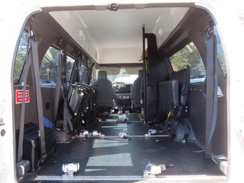 2013 Ford E-Series E-250