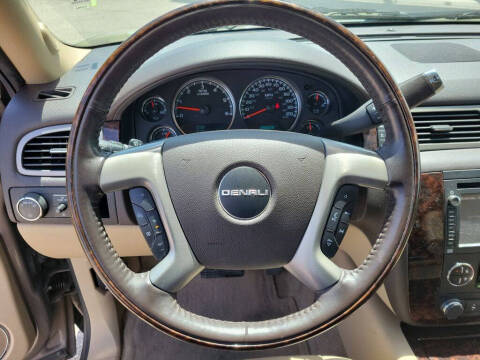 2012 GMC Yukon Denali