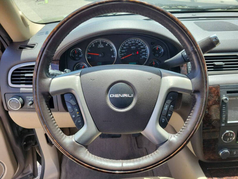 2012 GMC Yukon Denali