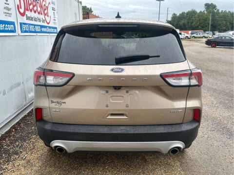 2021 Ford Escape SE