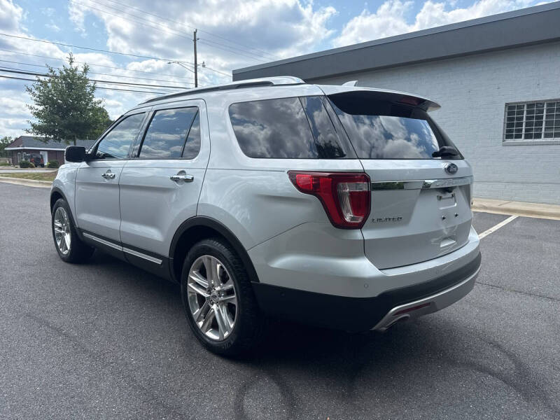 2017 Ford Explorer Limited