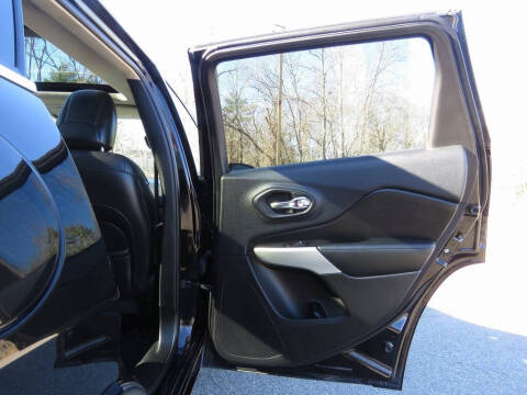 2018 Jeep Cherokee Overland