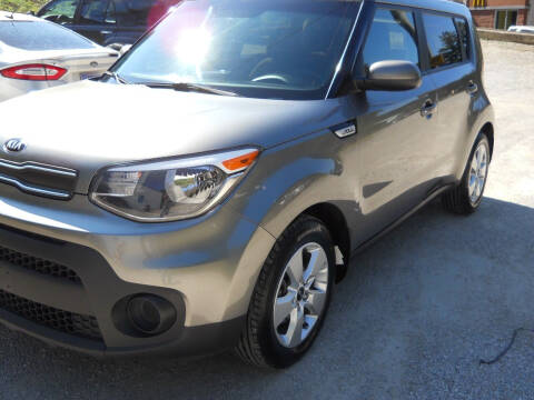 2017 Kia Soul for sale at MORGAN TIRE CENTER INC in West Liberty KY