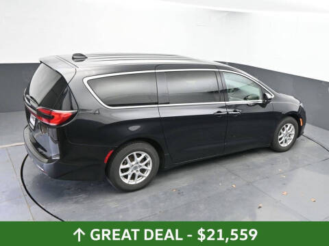 2023 Chrysler Pacifica Touring L