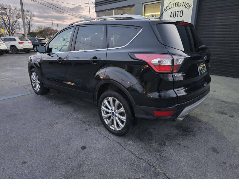 2017 Ford Escape Titanium photo 10