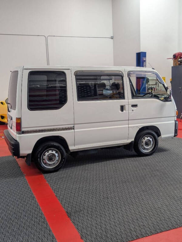 1996 Subaru Sambar
