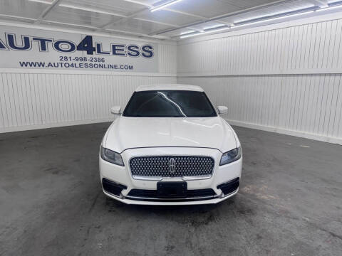 2017 Lincoln Continental Premiere