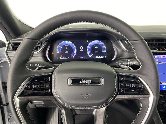 2025 Jeep Grand Cherokee Overland