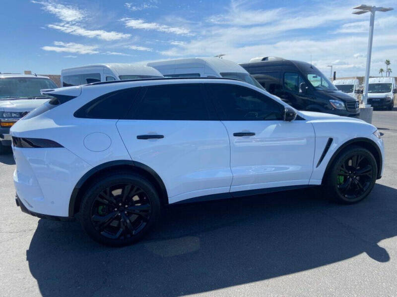 2020 Jaguar F-PACE SVR