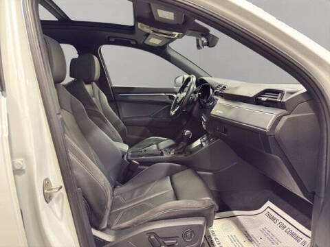 2022 Audi Q3 quattro S line Prem Plus 45 TFSI