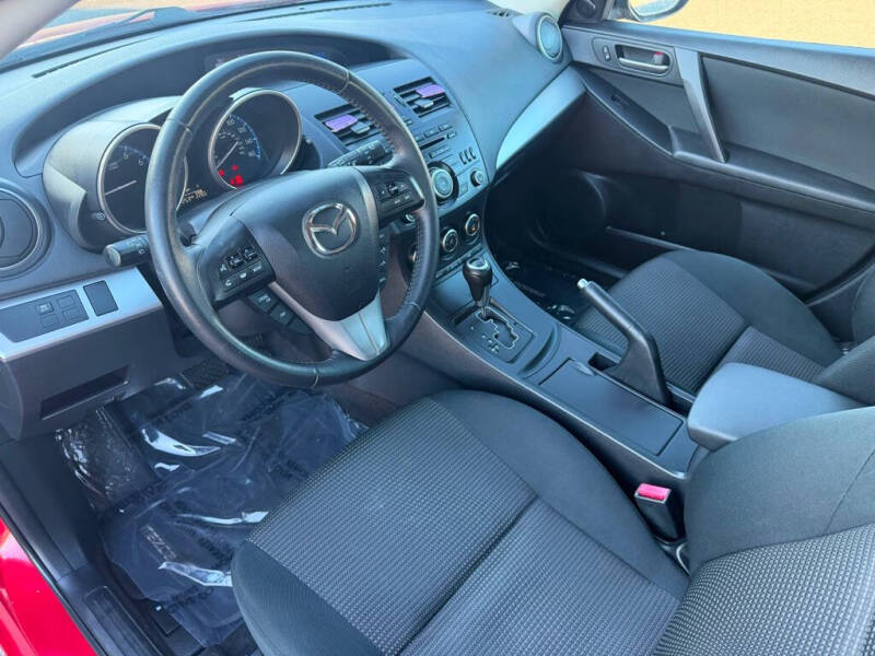2013 Mazda MAZDA3 i Touring