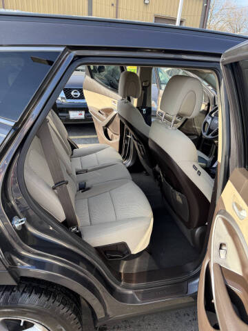 2017 Hyundai Santa Fe Sport 2.4L