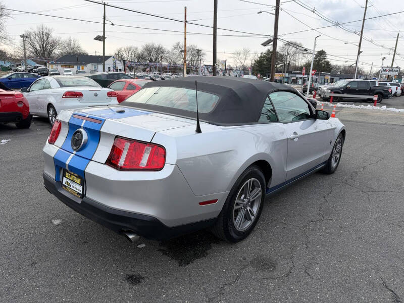 2012 Ford Mustang V6 Premium