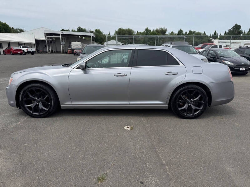 2013 Chrysler 300