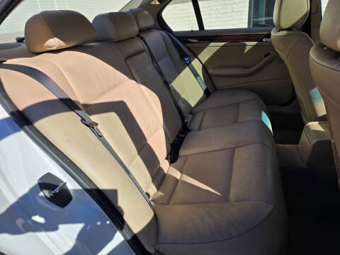 2004 BMW 3 Series 325i