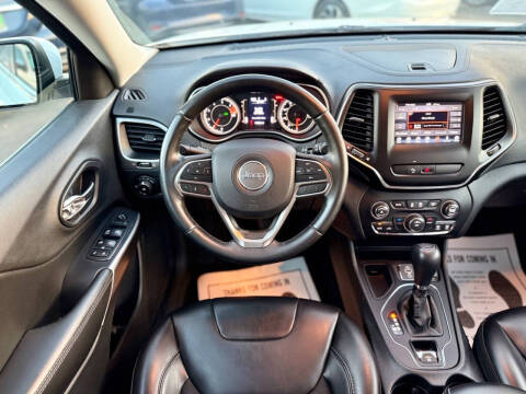 2019 Jeep Cherokee Latitude Plus