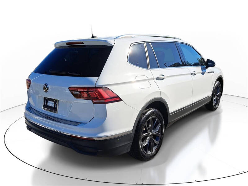 2022 Volkswagen Tiguan SE