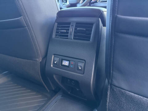 2025 Mitsubishi Outlander PHEV SEL