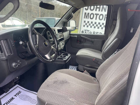 2017 Chevrolet Express 2500