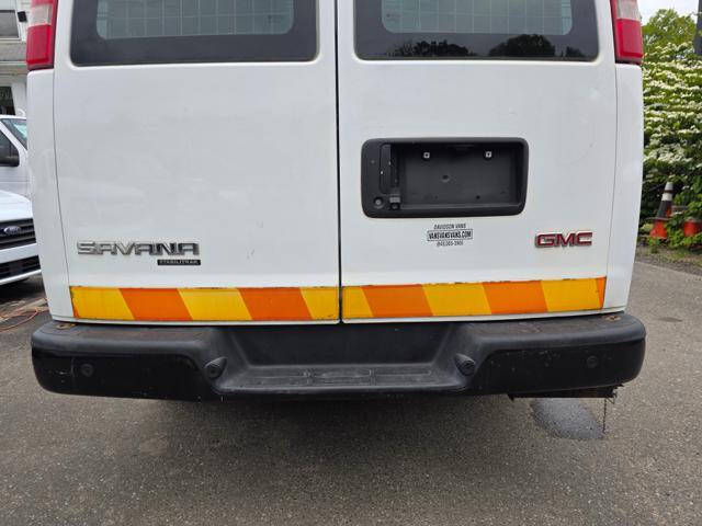 2016 GMC Savana 2500