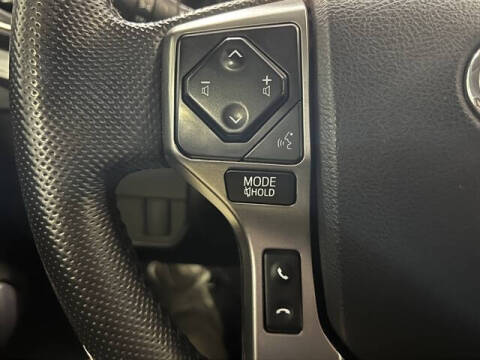 2020 Toyota Tacoma SR5 V6