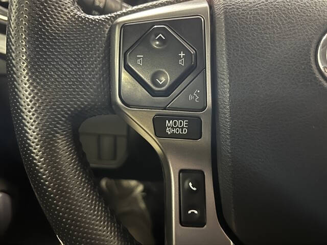 2020 Toyota Tacoma SR5 V6