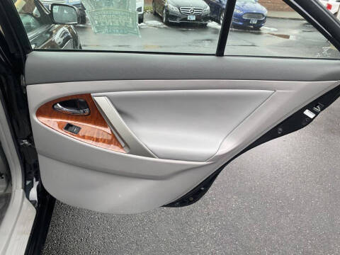 2011 Toyota Camry XLE V6