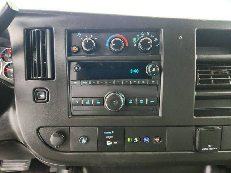 2021 Chevrolet Express 2500