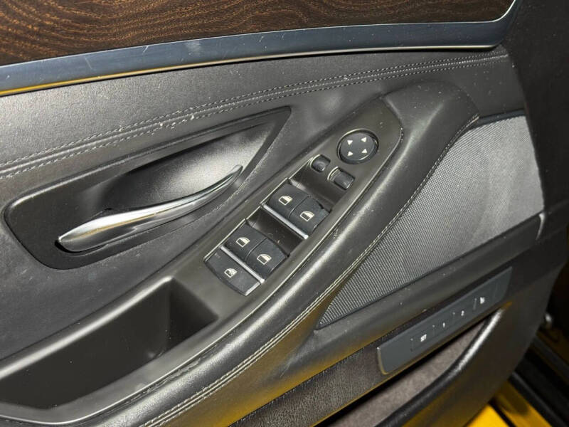 2016 BMW 5 Series 535i