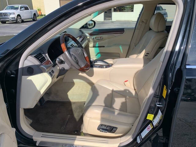 2014 Lexus LS 460