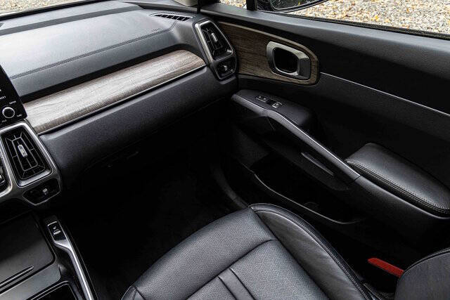 2022 Kia Sorento X-Line EX