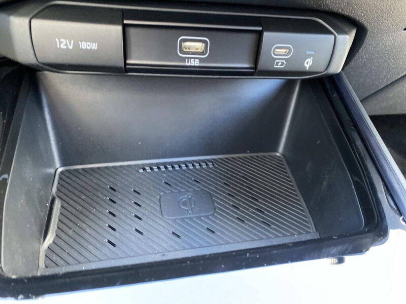 2025 Kia Niro EV Wind