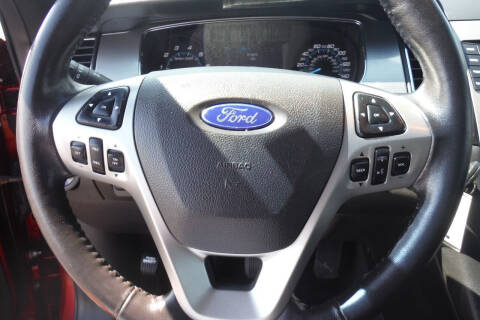 2015 Ford Taurus SEL