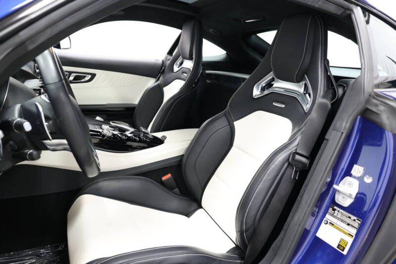 2017 Mercedes-Benz AMG GT
